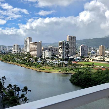 Island Colony Suites Honolulu Phòng bức ảnh