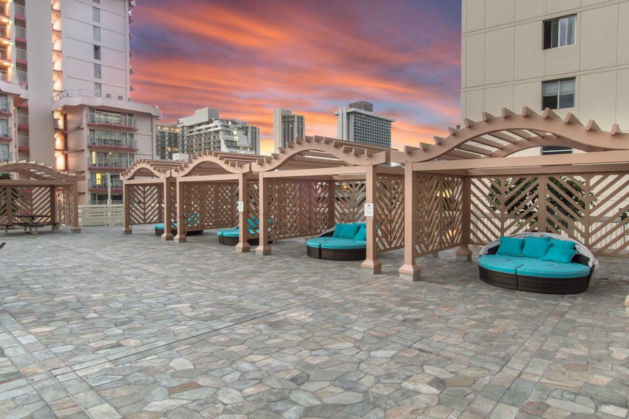 Island Colony Suites Honolulu Ngoại thất bức ảnh