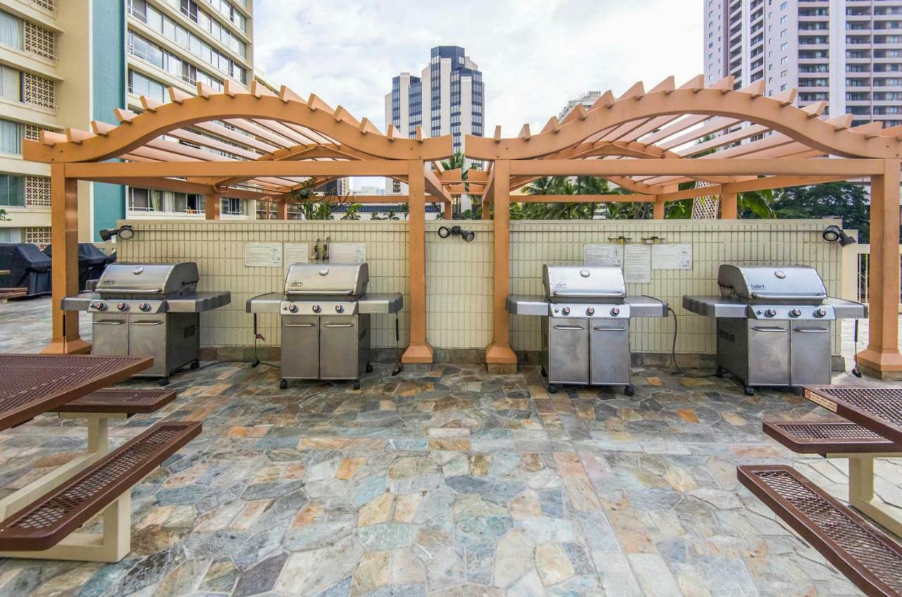 Island Colony Suites Honolulu Ngoại thất bức ảnh